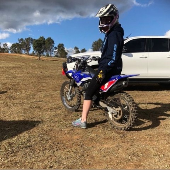 Meet your Posher, Jodi - Picture 1 of 1